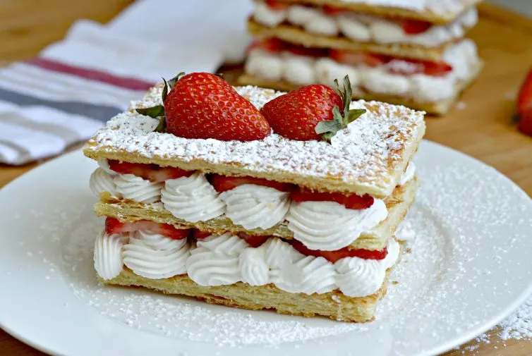 Strawberry and Cream Napoleon Recipe - sweet layers of fresh whipped cream an strawberries between layers of puff pastry.