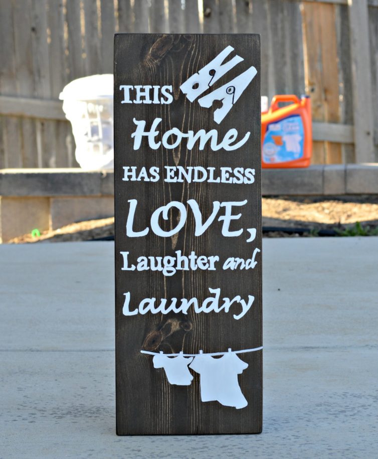 DIY Wooden Sign for Laundry Room (Tutorial) - My Latina Table