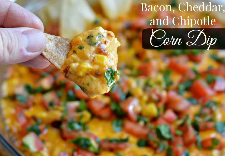 This Bacon, Cheddar, and Chipotle Corn dip is delicious and so addicting!