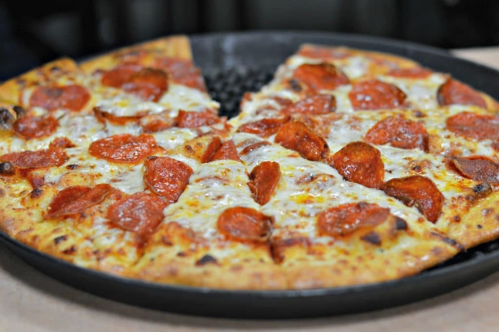 Chuck E Cheese's Pizza