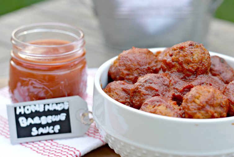 Slow Cooker Chipotle-Barbecue Sauce Meatballs are easy to make, taste delicious, and are perfect for busy weeknights.