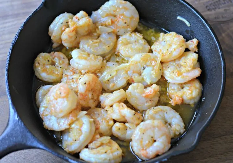 mexican style garlic shrimp (camarones al mojo de ajo) unadorned