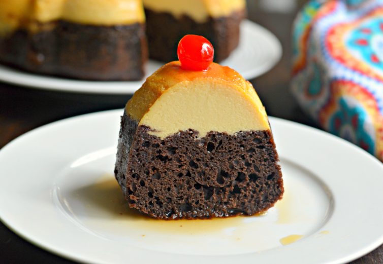 chocoflan one piece with cherry