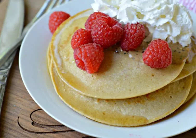 Healthy Pancakes with cream and raspberries
